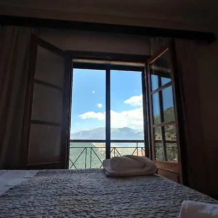 Hotell Mitikas *