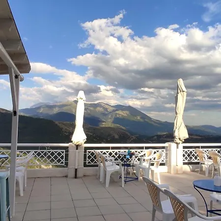 Mitikas Hotell *